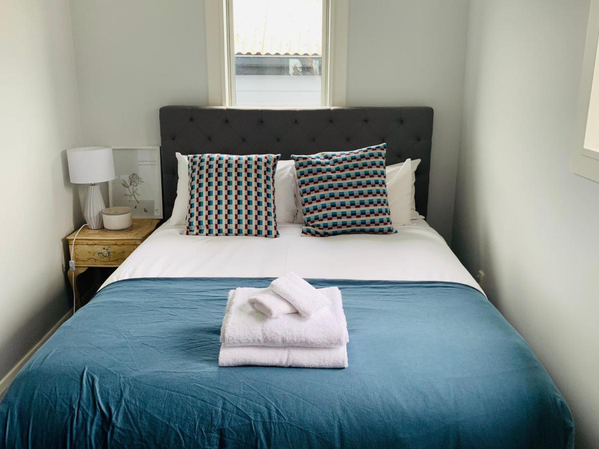 Uptown City Haven - Christchurch Townhouse エクステリア 写真