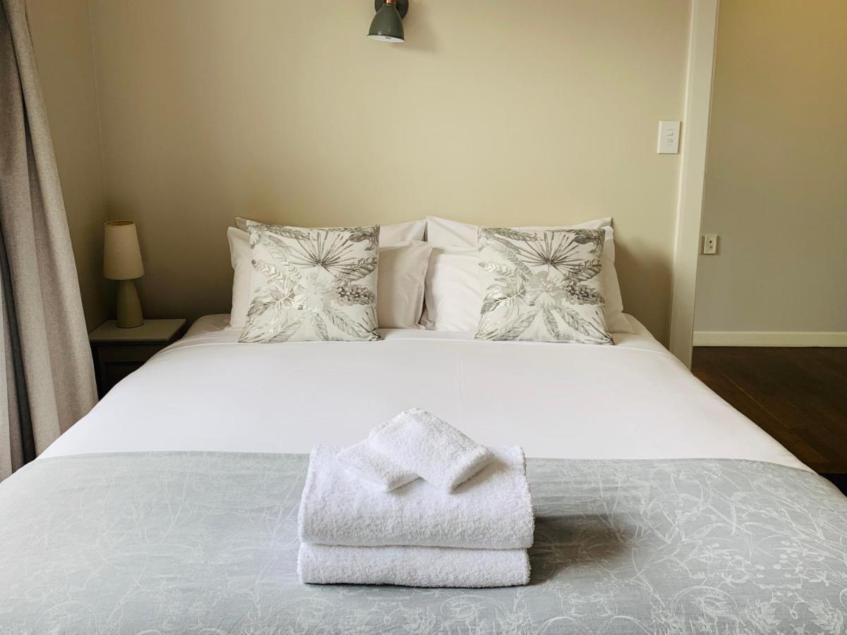Uptown City Haven - Christchurch Townhouse エクステリア 写真