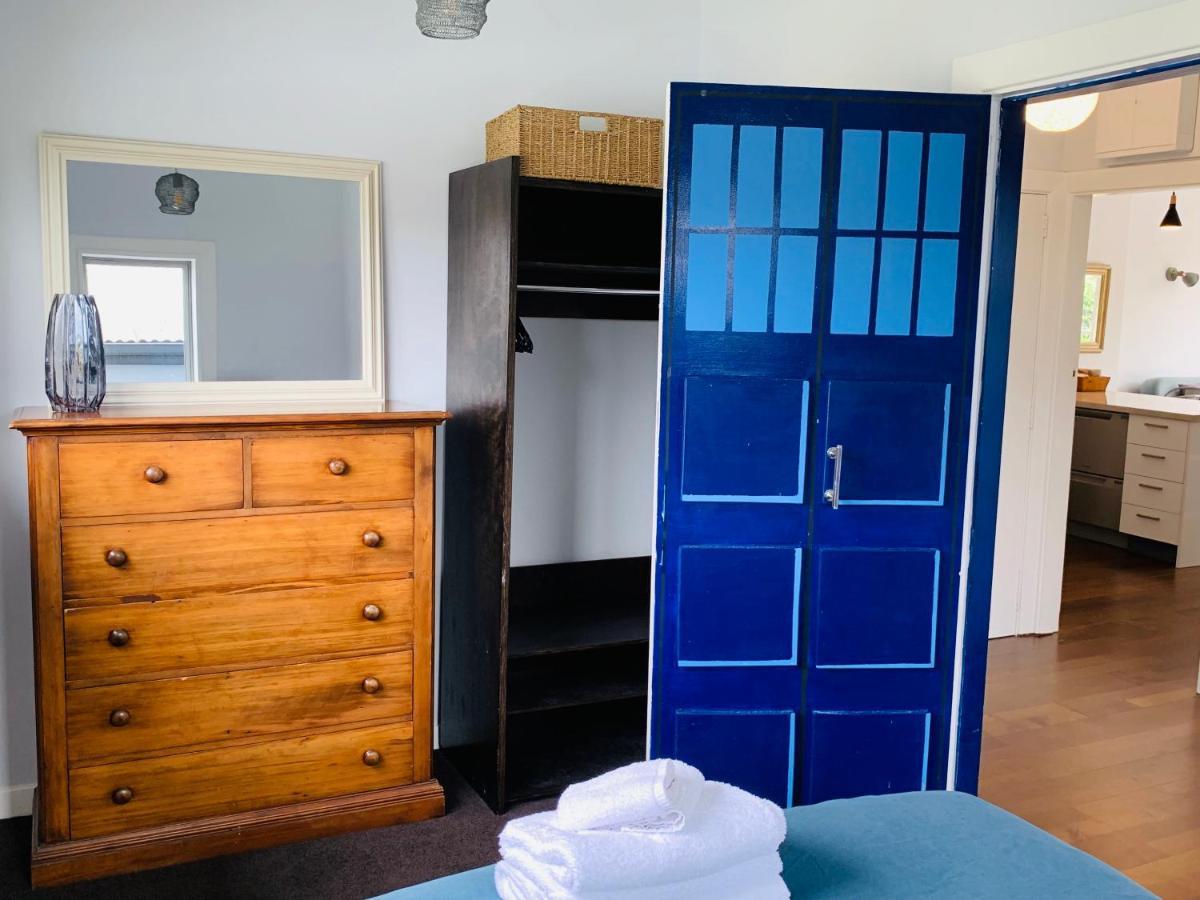 Uptown City Haven - Christchurch Townhouse エクステリア 写真